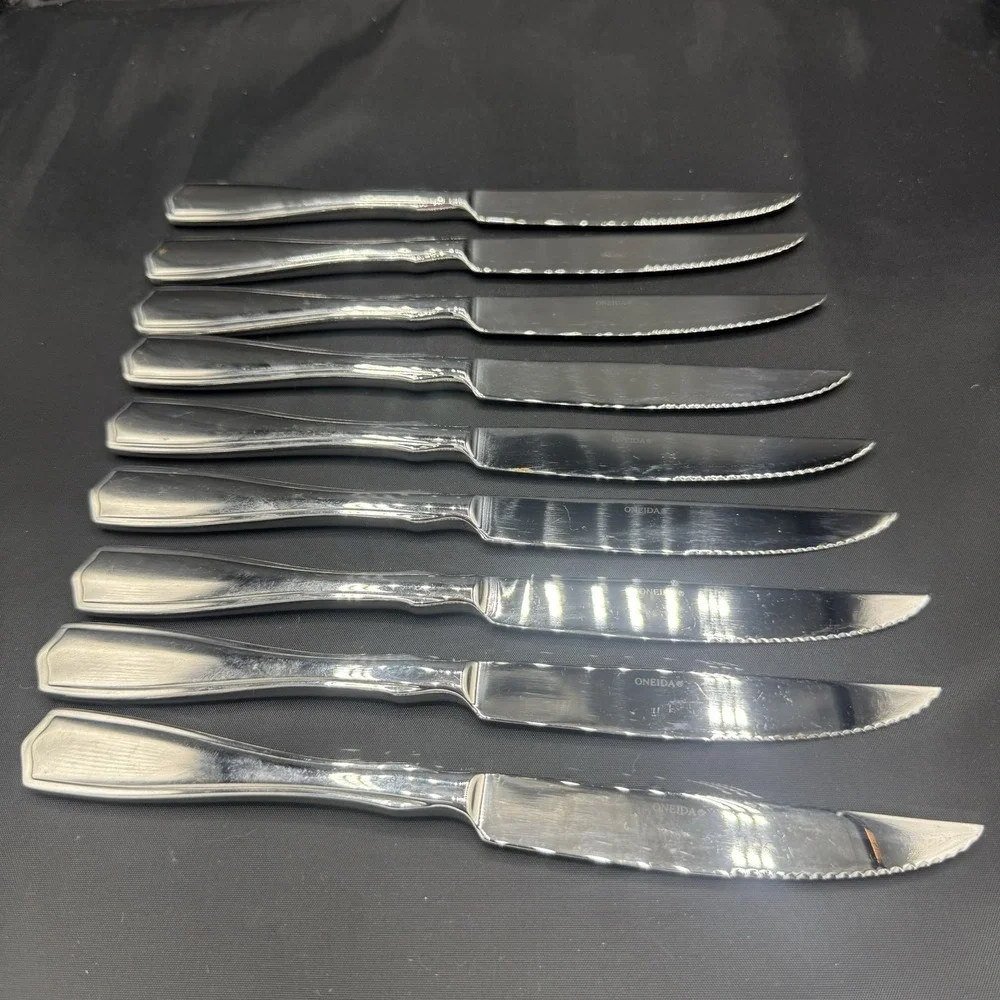 Oneida Carolina Pattern‎ Steak Knives Set Of 9
